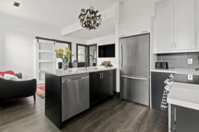 Secluded Simcoe St Treasure